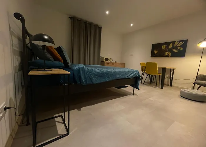 Guest house Monstera Iii - Industrial 3*