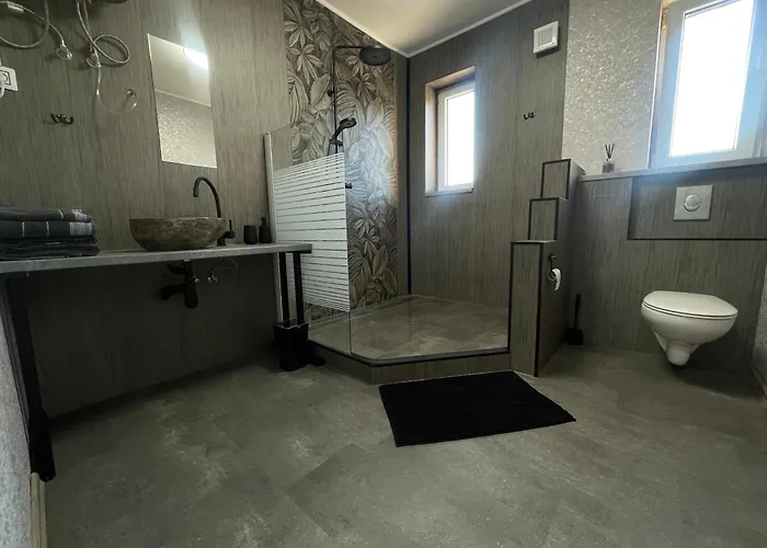 Pensjonat Monstera Iii - Industrial Kolín